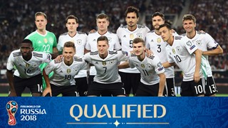 Click to enlarge: Germany team photo for Germany