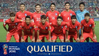Click to enlarge: South Korea team photo for South Korea